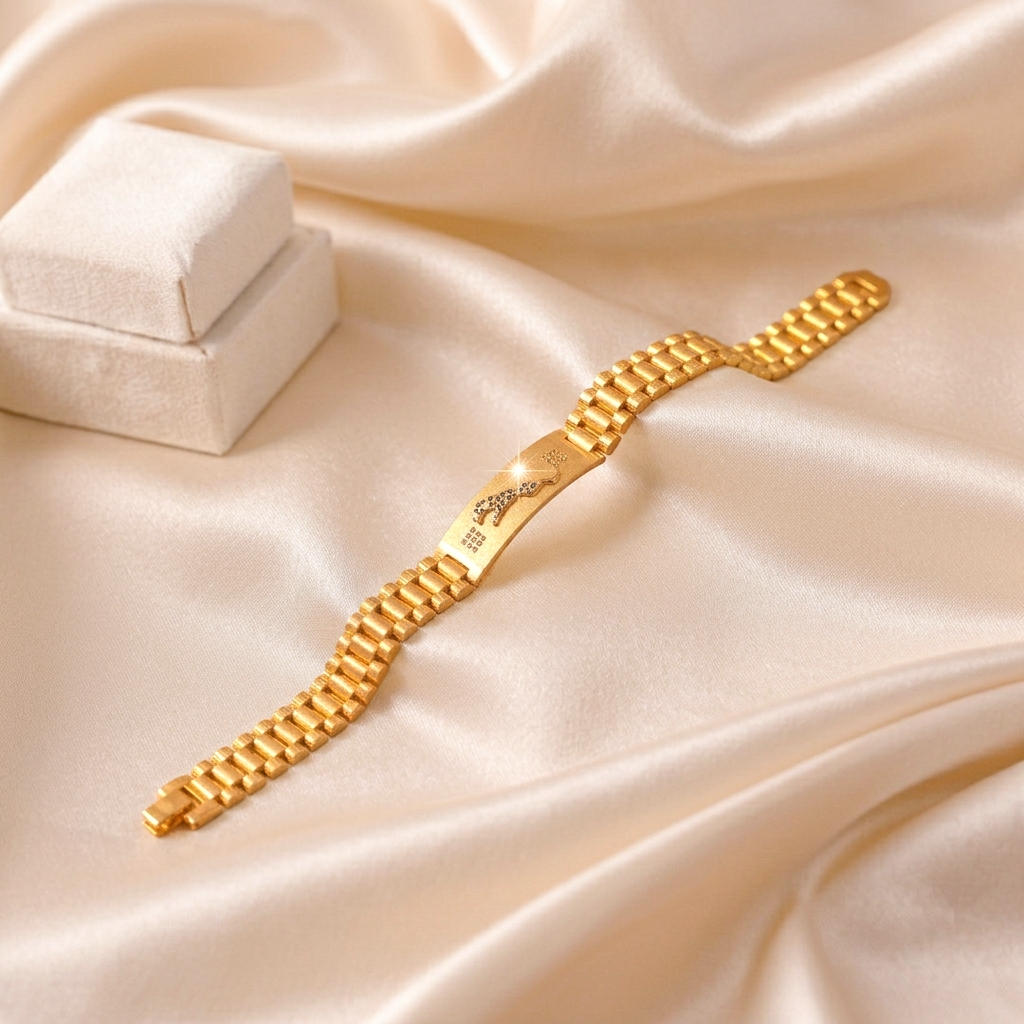 Leo Panther Matte Gold Watch-Link Bracelet for Men - Bracelets in Gold 22K