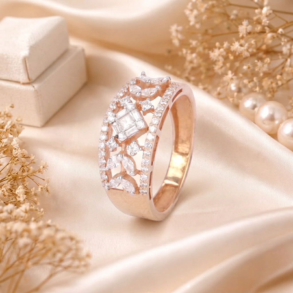 Radiamce Mosaic 18K Pure Gold and Multi-Cut Diamond Statement Ring - Rings in Gold 18K